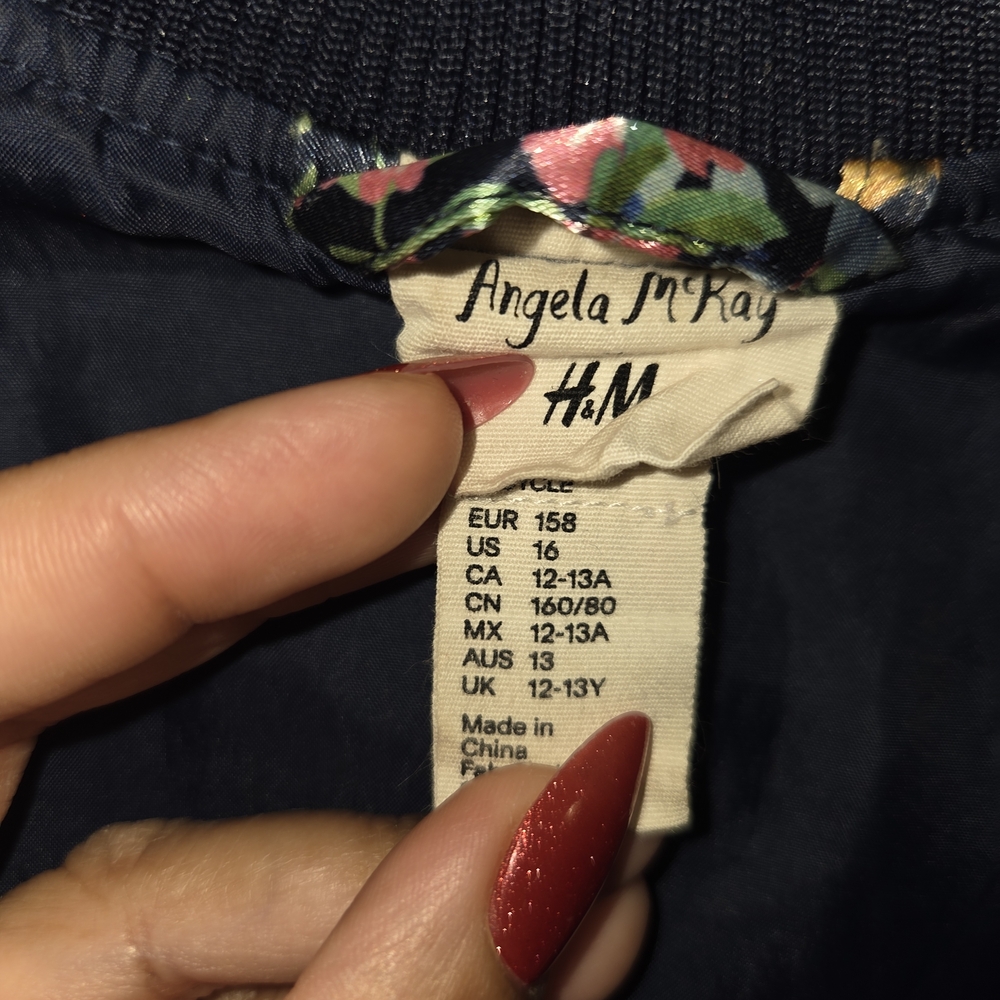 H&M Vibrant Floral Bomber Jacket - Picture 4 of 8